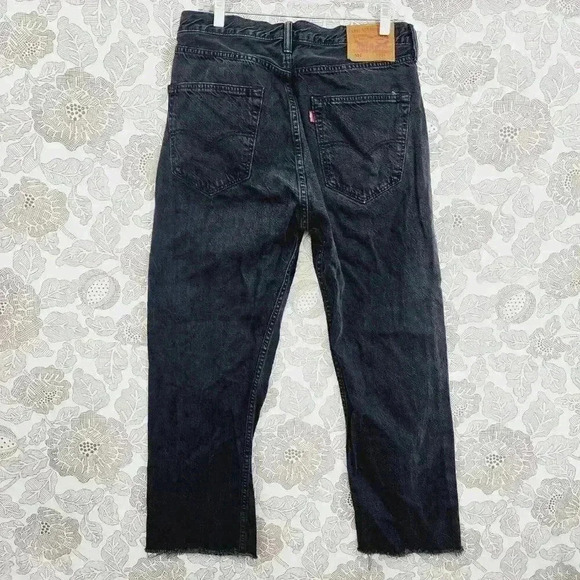 Levi's 501 Men's Size 32x27 Black Button Fly Jeans ** Cut off hem** - Picture 2 of 9